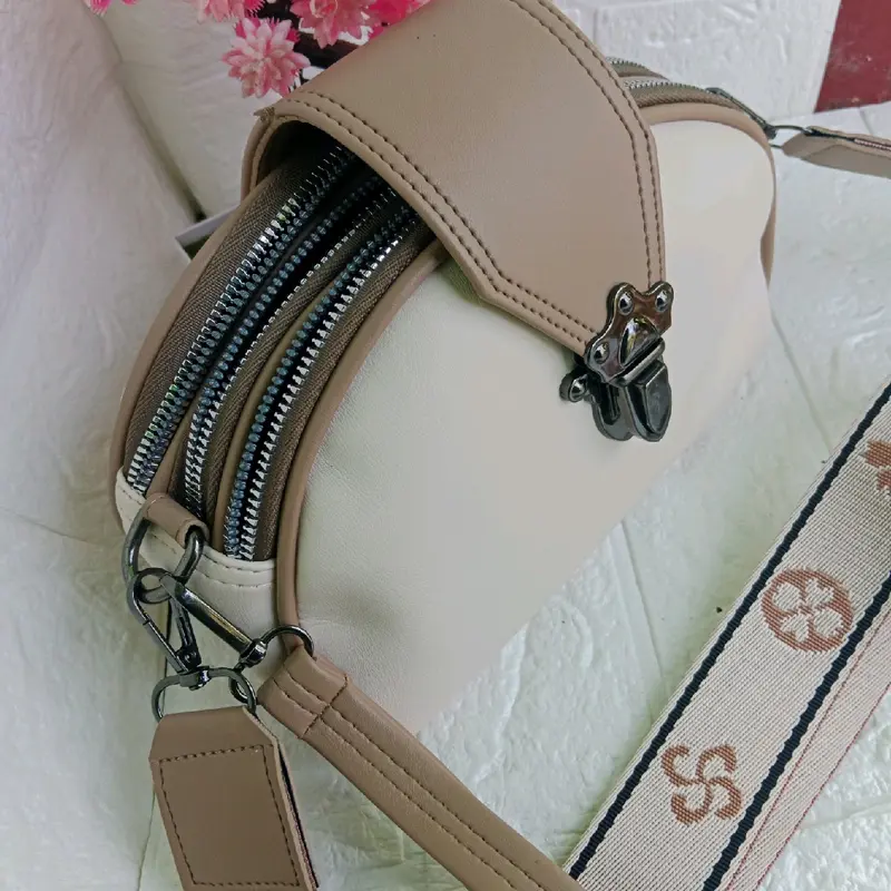 tas slempang wanita 3 ruang motif cantik 1