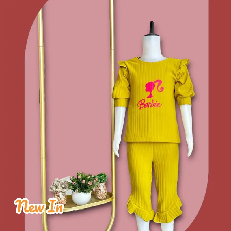 Promoo..!! One Set Mixuee. Knit Hornet Anak Perempuan.Estimasi anak Usia 1-5thn Setelan celana Panjang Knit Anak. Setelan Mixue Anak Viral. Set Anak Mixue Viral 4
