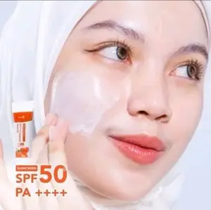 Zam2JK Glow Sunscreen Gel Cream SPF 50 PA++++