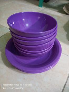 Product Review of SET MANGKOK DAN PIRING JUMBO (PIRING 6 , MANGKOK 6 ) Plastik buah Hijau Pink Kitchenware Ungu from R**a W**i T**a 0