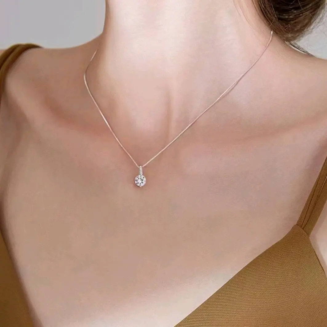 Kalung Titanium Mewah Permata Satu Rantai Belut Viral Kekinian Elegan Anti Karat dan Luntur Emas