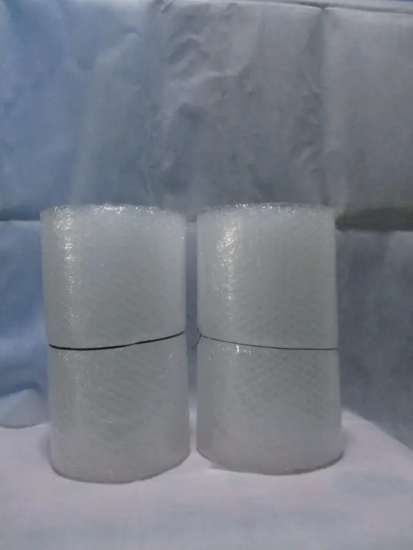 Buble wrap 30 cm x 10 m hitam,bening tebal murah sangat terjangkau Plastik 3
