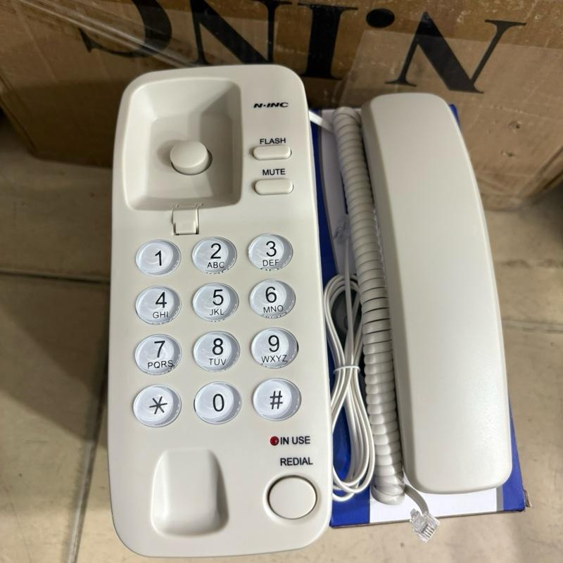 Điện thoại bàn KX - T102 đen trắng