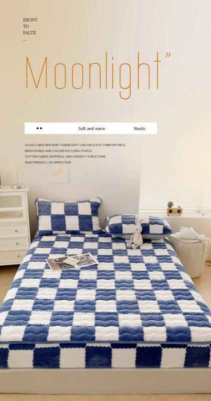Product Introduction of Soft Warm Plush Mattress Protector Cover Winter Couple 2 People Black White Plaid Elastic Fitted Sheet Bed Protection Pad 5