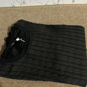 Ryusei Sweater YURA Knit – Sweater Knit dengan Tekstur Unik