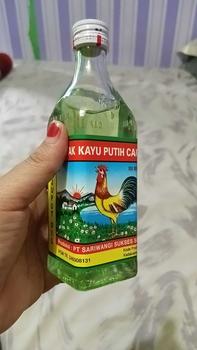 Product Review of Minyak Kayu Putih Cap Ayam 150ml Garansi Original from P**i 0