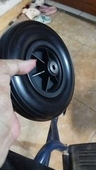 Product Review of Roda depan kursi roda uk 8 inci jumbo / 200 × 50,sparepart kursi roda - Hitam [CM] from K**k S**a 0