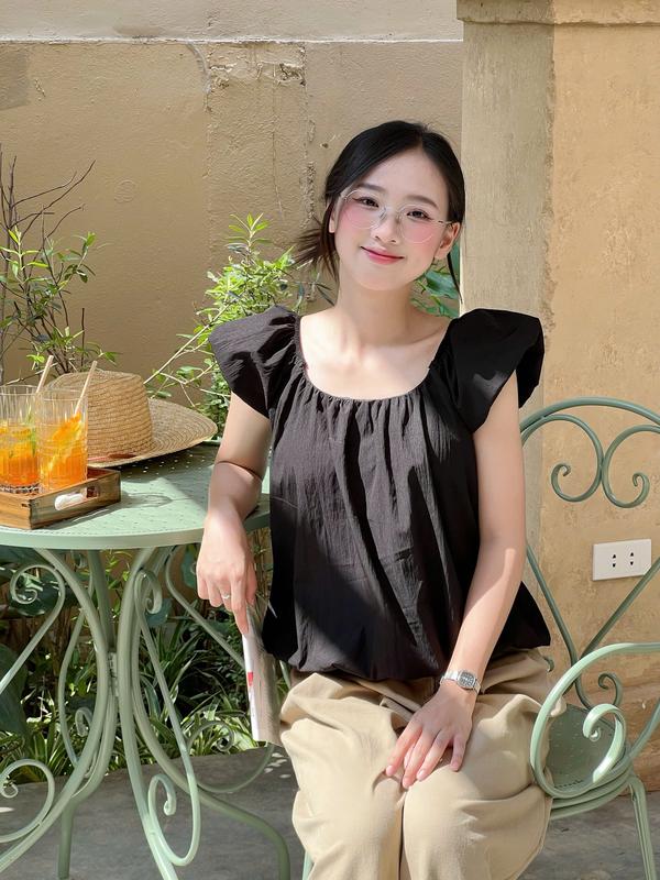 Áo kiểu cổ rộng dáng bồng Miho House | BigBuy360 - bigbuy360.vn