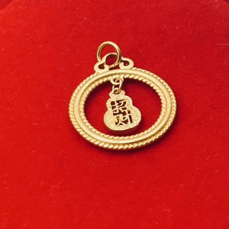 Product Introduction of Gourd Fortune Peaceful Buckle Gold Necklace 5