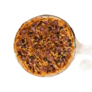 PIZZA MEAT LOVER LARGE dengan Topping Daging Sapi Sosis Smoked Beef dan Peperoni Pizza Lezat dan Nikmat
