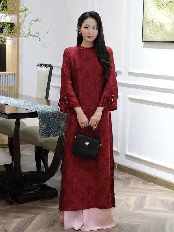  Áo Dài Cách Tân Nữ Lụa Gấm May Sẵn Cổ Tròn 2 Tà Tay Cách Điệu Phù Hợp Đi Chơi Dự Tiệc Lễ Tết -GĐ1 