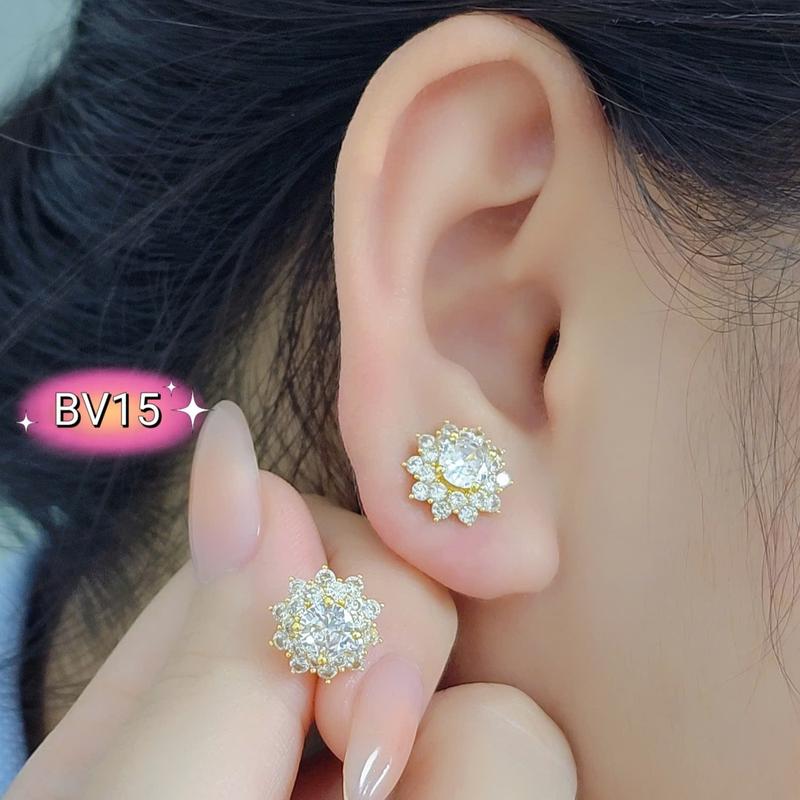 Bông Tai Nữ Cao Cấp Hình Cánh Hoa Titan Siêu Bền Khóa Đẩy Xi Vàng Mẫu Hot Thời Trang