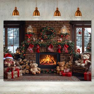 Fondo de Chimenea Navideña, Decoración de Pared de Poliéster para Festividades, Escena Interior con Calcetín, Osito y Árbol, Duradero y No Requiere Energía