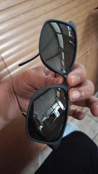 Product Review of TERLARISSSS Kacamata Hitam Pria Wanita Kacamata Gaya pria keren A1216 Lensa polarized UV 400 COD Eyewear Sunglasses from I**l 2