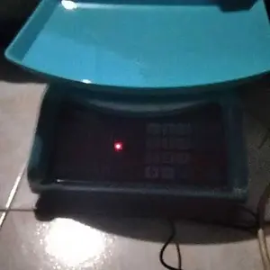 TRD Timbangan Duduk Digital 40 Kg TRD-40 Body PVC Troodon Presisi Menampung Lebih Banyak Menghitung Berat Harga Perlindungan Berat Berlebih