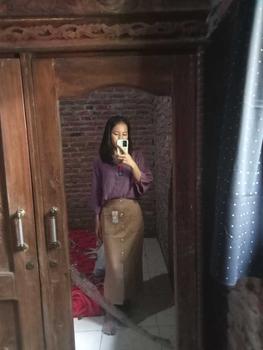 Product Review of Yellowface Viona Skirt Bahan Semi Woll Premium / Rok Wanita Korean Style / Rok Span / Rok Kerja / Rok Santai Polos Kancing Tengah / Rok Model Midi dan Panjang from m**🍵 0