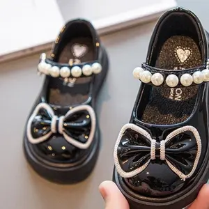 Sepatu anak perempuan fashion motif mutiara model docmart/sepatu baby shoes cantik lucu untuk anak perempuan size 26-35 untuk usia 3 sampai 10 tahun