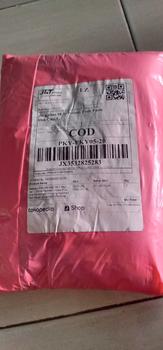 Product Review of Setelan PRESSIONE SET Baju dan Celana Pendek Unisex Pria Wanita dengan Fit yang Nyaman dan Keren Kaos Motif Dewasa from i**a 1