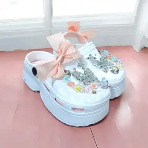 Sandal Baim Anak Perempuan Rantai Kupu Kupu Tebal Fashion Baim Karet Fuji Anti Licin dengan Hiasan Rhinestone dan Pita Cantik