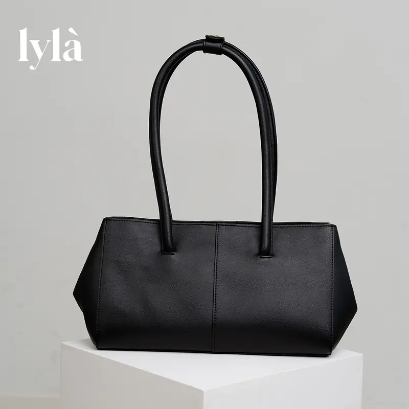 Lyla - Tortee Baguette Bag Tas Wanita / Perempuan Tote 8
