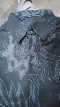 Product Review of MELEWIS HITAM Kemeja Batik Pria Lengan Panjang Warna Hitam Full Furing Katun Slimfit from c**k 1