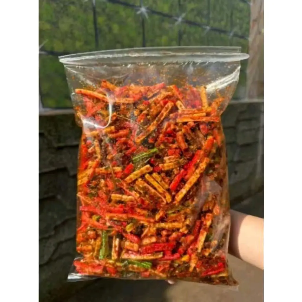 Kerupuk Beton pedas bantat 500grm/kerupuk jaat/seblak beton daun jeruk Cemilan Kering Krupuk Food