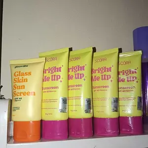[Hero] SCORA Bright Me Up Sunscreen 40 gr Sunblock Mencerahkan Melindungi UV Menyerap