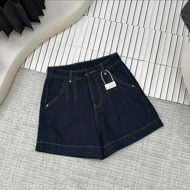 Quần short jean nữ , quần đùi bò 2 màu mới đẹp nhất năm phong cách basic dễ mặc,cạp cao dấu khuyết điểm , phù hợp với mọi màu sắc và trang phục [QSJ188]
