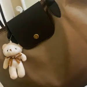 Emira Tote Bag Wanita - Bahu & Totebag Cewek - Perempuan