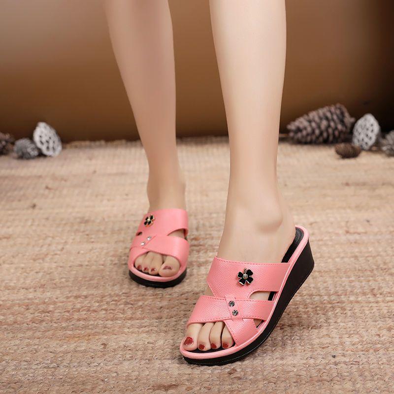 Dép Nữ, Thời Trang Mới Cho Phụ Nữ Trung Niên, Dép Đế Xuồng Hở Ngón, Thích Hợp Cho Mùa Hè, Giày Của Mẹ, Dép Đế Bằng Chống Trượt, Thích Hợp Cho Phụ Nữ, Có Thể Đeo Ngoài Trời 8