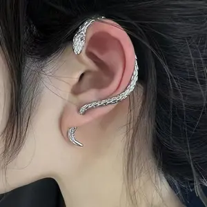 Anting Punk Berlubang Ular Gantung Pernyataan - Earrings