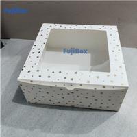 Gambar Fuji Box Dus kotak ivory polkadot bintang 25 cm x 25 cm x 12 cm putih  ivory premium jendela ( 10 pcs ) dari Fujiboxglobal Kab. Tangerang 4 Tokopedia