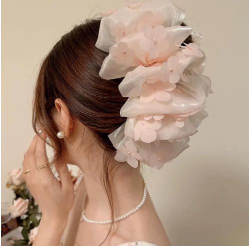Kẹp Tóc, Thiết Kế Đám Mây Sáng Ngoại Cỡ Hàn Quốc, Kẹp Cá Mập Tóc Nữ, Kẹp Sau Đầu, Kẹp Siêu Thanh Lịch Cao Cấp - TikTok Shop Vietnam