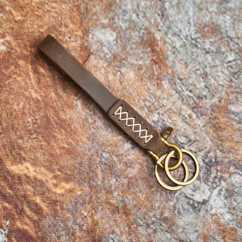 Product Introduction of Original Leather Key Brass Fob Creative Handmade Cowhide Horseshoe Buckle Hanging Button Gift Simple NASVA 13