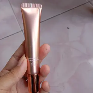SANIYE LIVE Primer Cream Invisible Pore R3092
