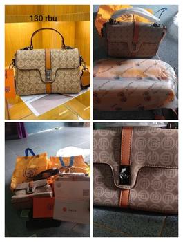 Product Review of Starbags x MOONBAGS Tas FoxJazz Bag Tas Selempang Wanita Bersertifikat Import Bahan PU Mewah 1711 from D**i 1