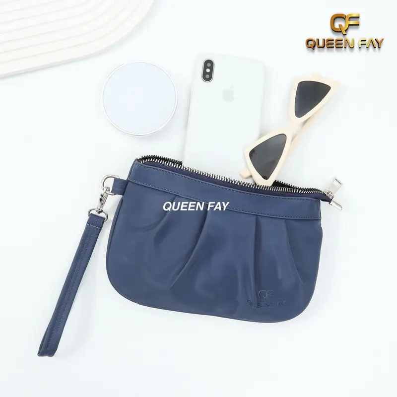 Queen Fay Lyona Pouch Chocoli Tas Dompet Multifungsi Waterproof Anti Air Kekinian Muat Banyak 7
