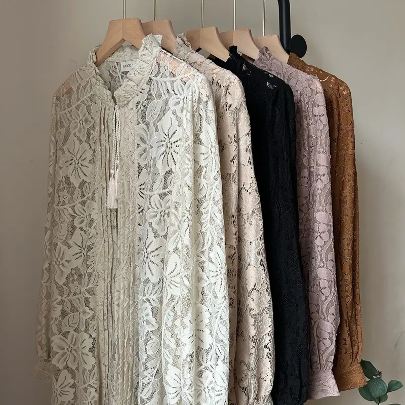 GOOD LOOKING - Laila Lace Outer 0