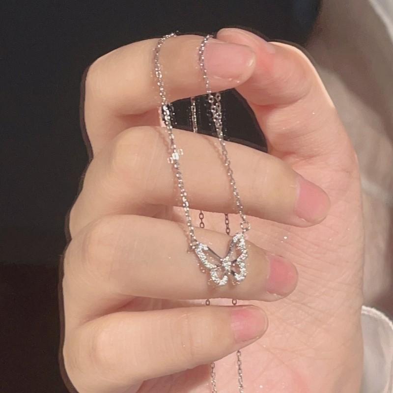 Loket rama-rama berongga manis Korea, warna emas, rhinestone - TikTok ...