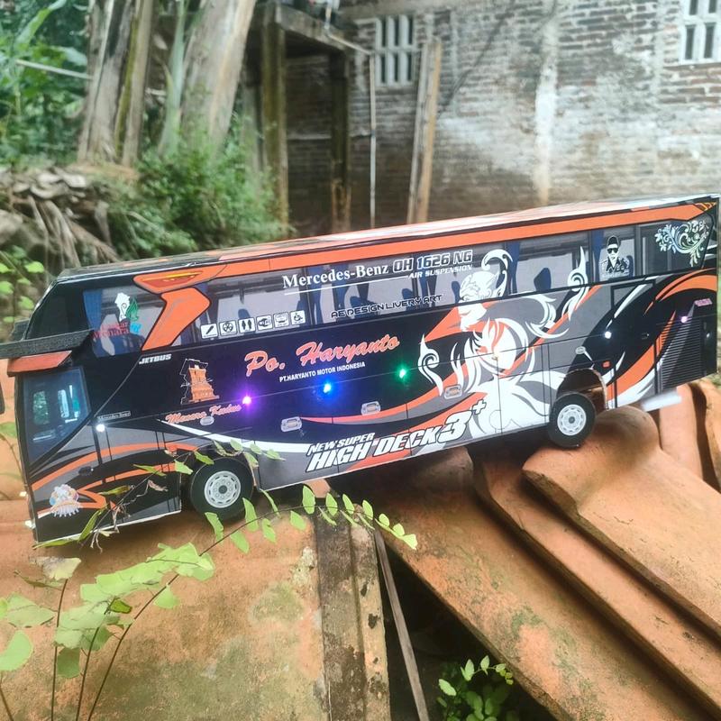Miniatur bus black pink jb5 tungga jaya fariasi lampu leed kelap kelip Anak Hadiah Kado Mainan Toy 4