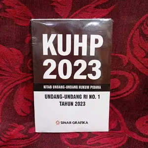 Buku KUHP 2023 Kitab Undang Undang RI NO 1 tahun 2023