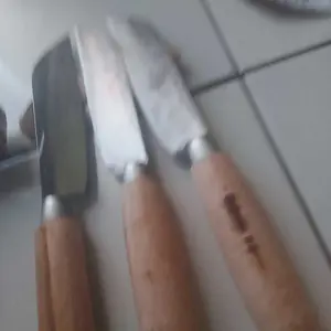 Paket Hemat 3pcs Pisau Dapur Baja Tanggung dengan Desain Unik Kitchenware