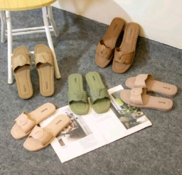 Sandal Jelly Himoki Slop wanita Pita terbaru/ Sangat cocok untuk kegiatan sehari hari 0
