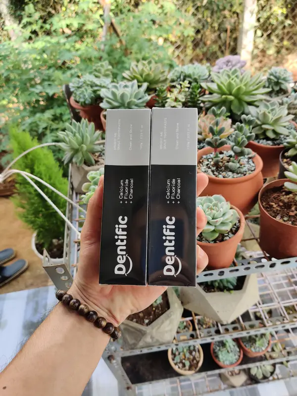 Kem đánh răng làm sạch răng Bright Me Smile Charcoal toothpaste Dentific 100g kem  đánh  răng 5