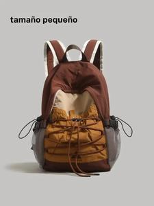 Mochila de viaje ligera, versátil y minimalista; mochila casual y a la moda para el trabajo o el uso diario, adecuada para viajes cortos y escenarios al aire libre como ir al trabajo y viajar.