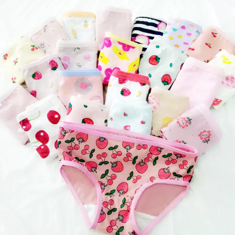 Miss Miriam, Paquete de 12 Calzones de Niña Cómodos Suaves con Diseños Variados Secado Rápido para Niñas