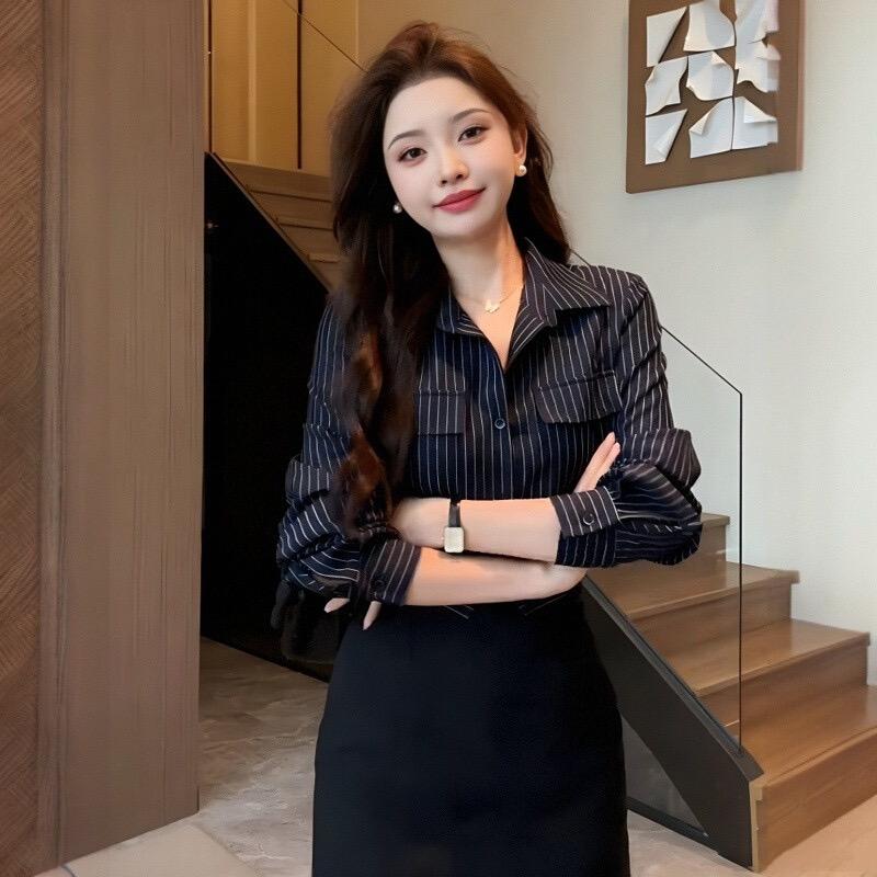 Product Introduction of Áo sơ mi sọc đơn hàng khuy tay dài dáng ôm vừa vặn thanh lịch 5