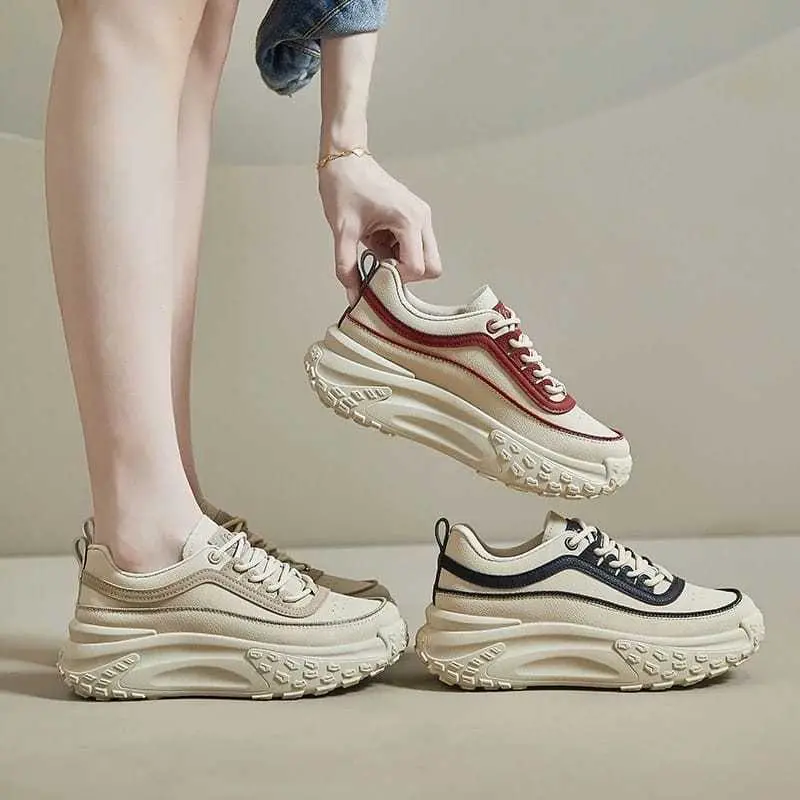 Lovely Sepatu Sneakers Wanita Korea Fashionable Sport Shoes Karashi Sepatu Cewek Kekinian Termurah dan Berkualitas Bisa COD Casual Olahraga