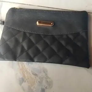 tas tangan Clutch bordir Combi CARARA dompet pouch Wanita Kulit kekinian