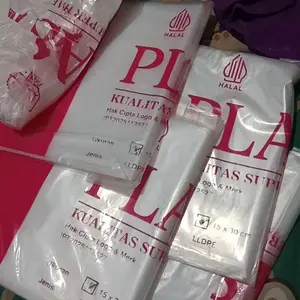 Plastik PE Merek PLASQU / Plastik PE Merek WASSCOT Plastik Es Batu Plastik PE Tahan Panas 10x20 10x25 12x25 13x30 15x30 20x35 (Berat 100 Gram)